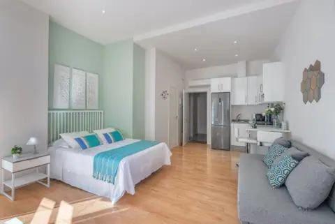 Admiral Apartment